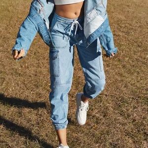 AE SUPER HIGH WAISTED DENIM JOGGER